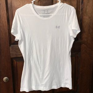 White Women’s Under Armour Work out Shirt
